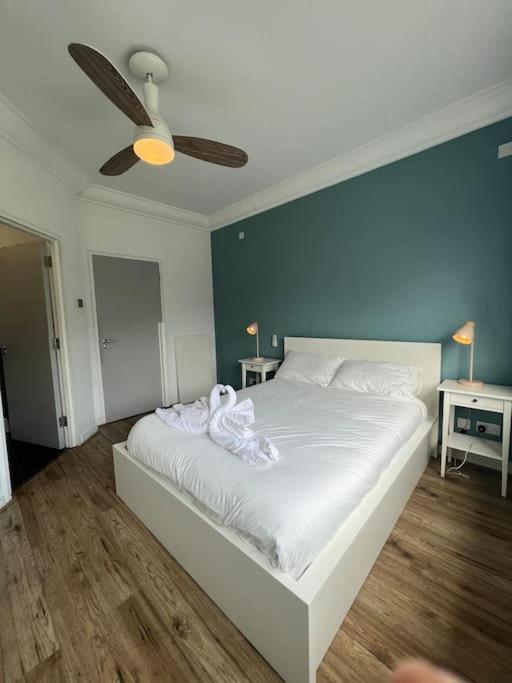 Ferienwohnung Stylish Flat With River View Dublin Exterior foto